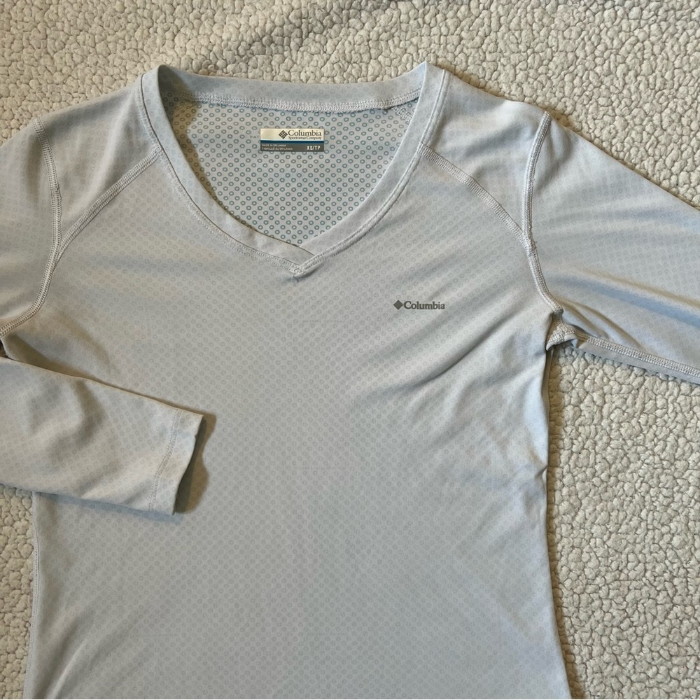 Columbia white long Sleeve Dryfit - Picture 4 of 6